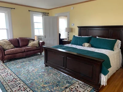 2f5003d0-58e7-48a2-9c7f-c0967c25650e